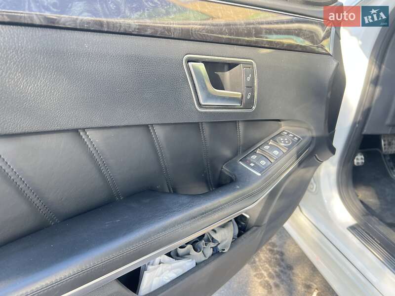 Універсал Mercedes-Benz E-Class 2014 в Києві фото 17 Універсал Mercedes-Benz E-Class 2014 в Києві