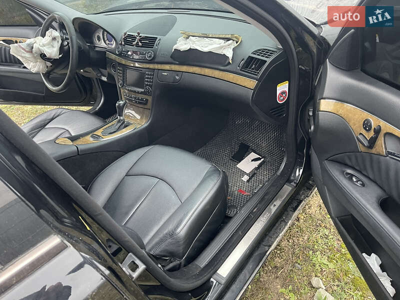 Седан Mercedes-Benz E-Class 2007 в Тернополі
