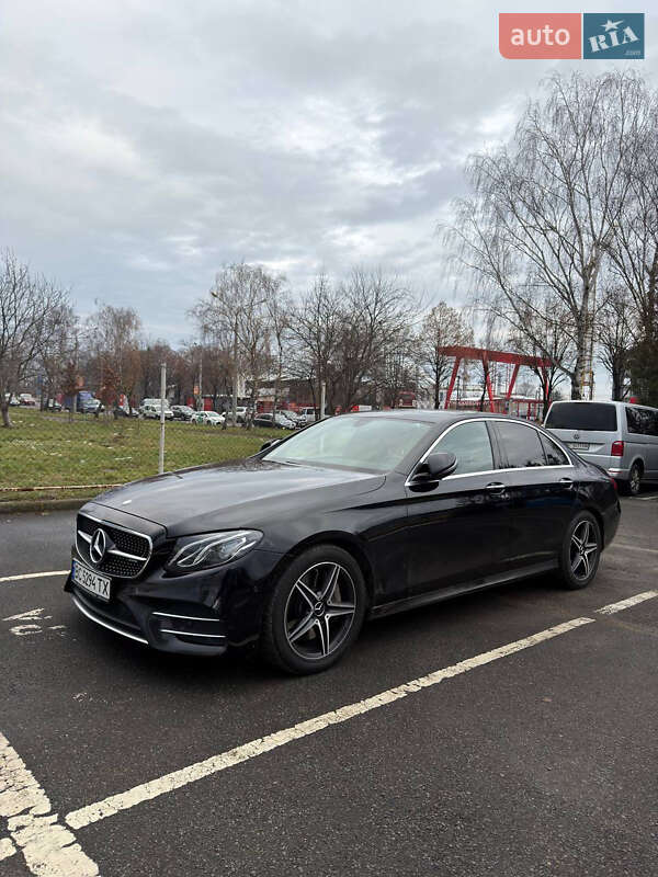 Седан Mercedes-Benz E-Class 2016 в Львові