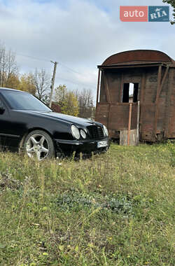 Седан Mercedes-Benz E-Class 1997 в Сумах