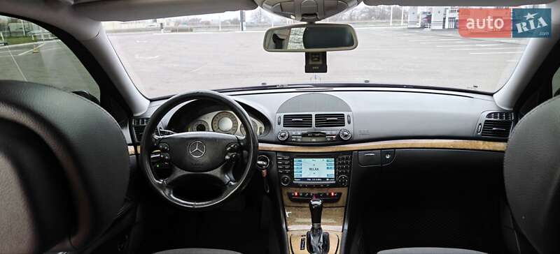 Седан Mercedes-Benz E-Class 2007 в Ровно фото 11 Седан Mercedes-Benz E-Class 2007 в Ровно