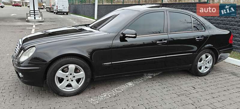 Седан Mercedes-Benz E-Class 2007 в Ровно фото 71 Седан Mercedes-Benz E-Class 2007 в Ровно