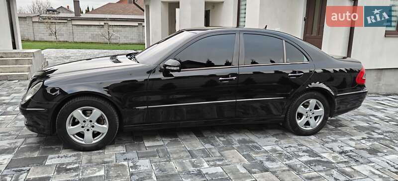 Седан Mercedes-Benz E-Class 2007 в Ровно фото 56 Седан Mercedes-Benz E-Class 2007 в Ровно