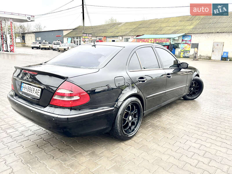 Седан Mercedes-Benz E-Class 2003 в Арцизові