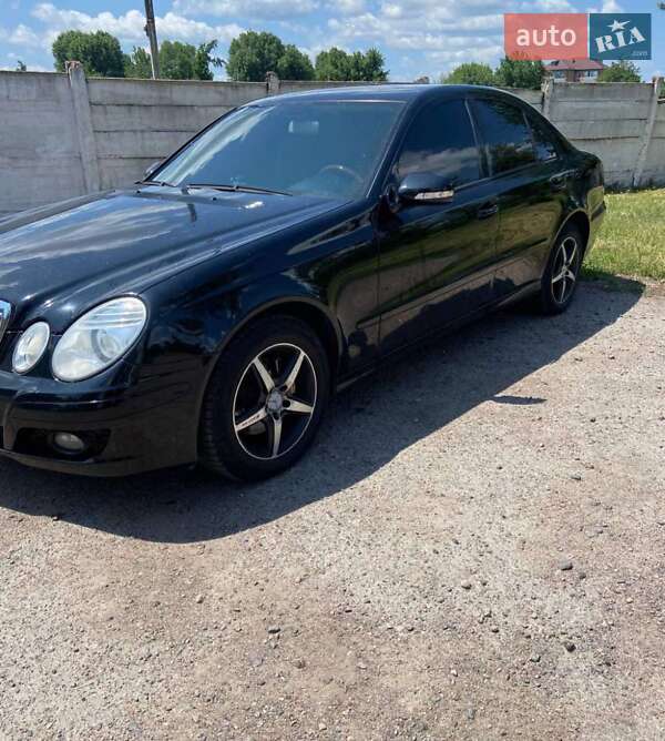 Седан Mercedes-Benz E-Class 2008 в Черкасах