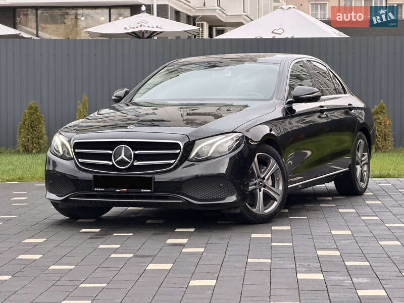 Седан Mercedes-Benz E-Class 2019 в Ужгороді