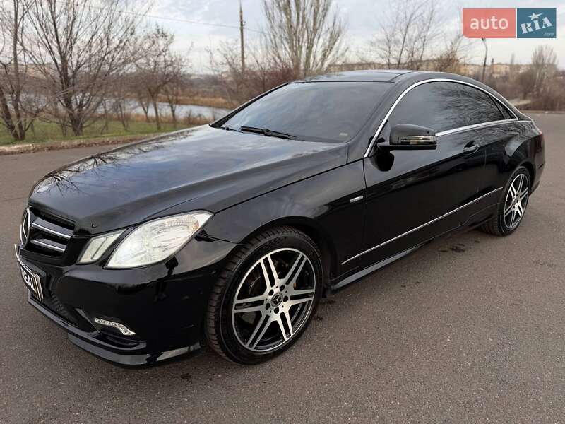 Купе Mercedes-Benz E-Class 2010 в Кривому Розі
