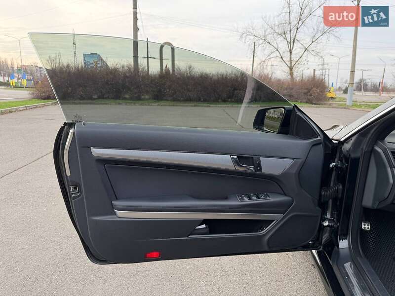 Купе Mercedes-Benz E-Class 2010 в Кривому Розі
