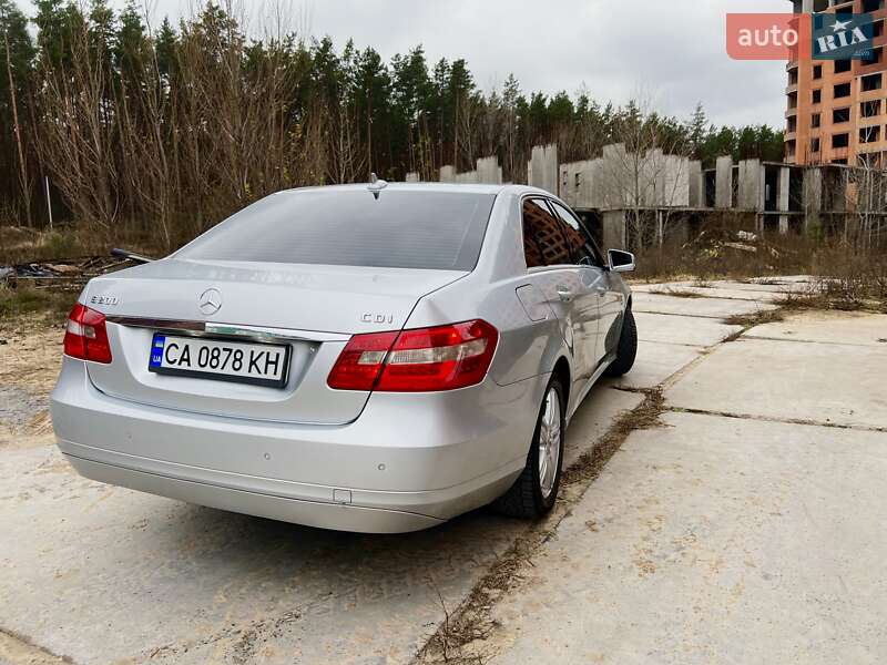 Седан Mercedes-Benz E-Class 2013 в Києві