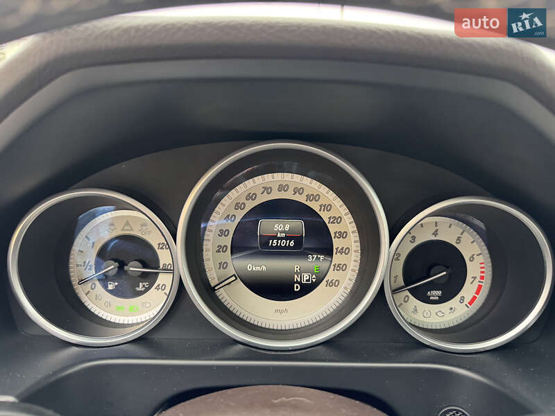 Седан Mercedes-Benz E-Class 2015 в Стрию фото 60 Седан Mercedes-Benz E-Class 2015 в Стрию