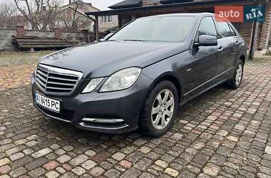 Седан Mercedes-Benz E-Class 2011 в Луцке