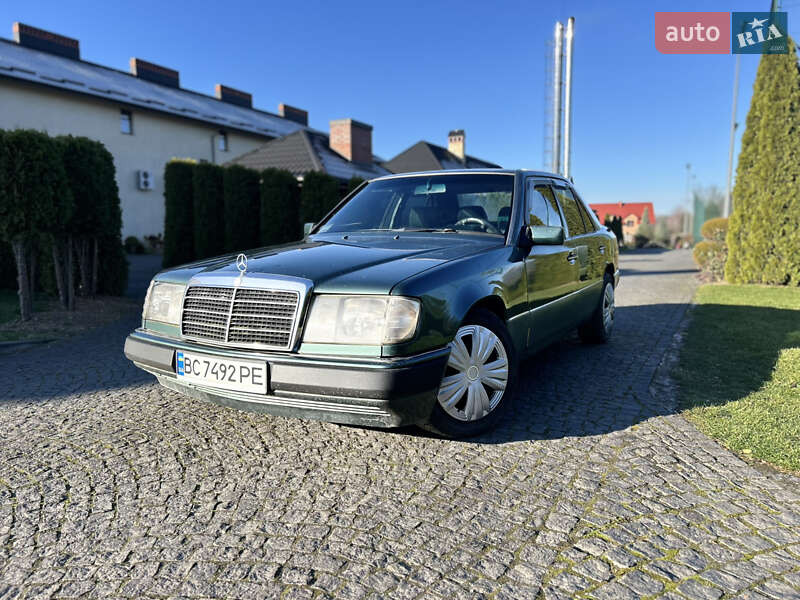 Mercedes-Benz E-Class 1991