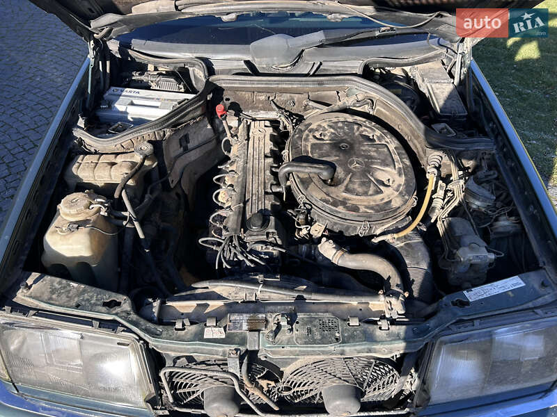 Седан Mercedes-Benz E-Class 1991 в Жовкві фото 11 Седан Mercedes-Benz E-Class 1991 в Жовкві