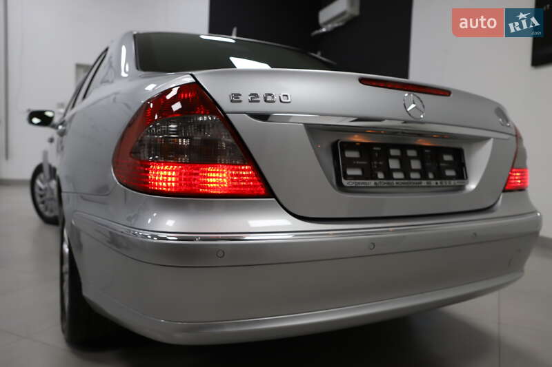 Седан Mercedes-Benz E-Class 2008 в Дрогобичі