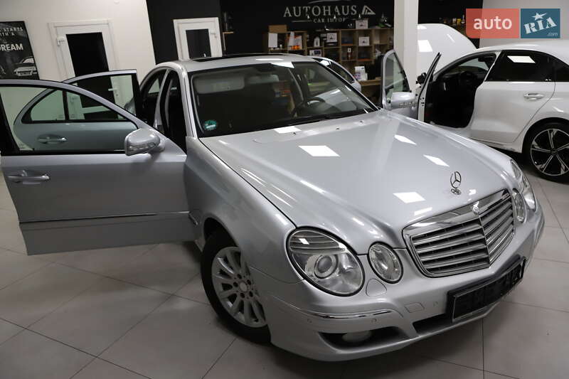 Седан Mercedes-Benz E-Class 2008 в Дрогобичі