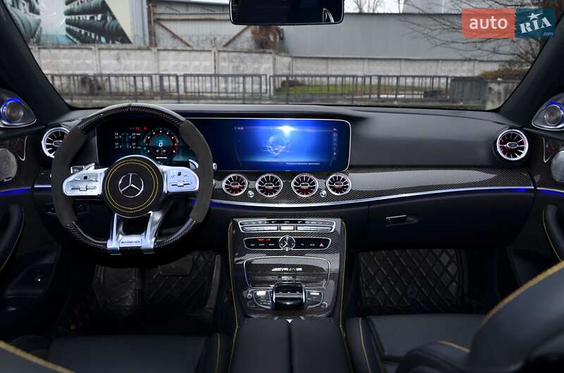 Седан Mercedes-Benz E-Class 2019 в Киеве