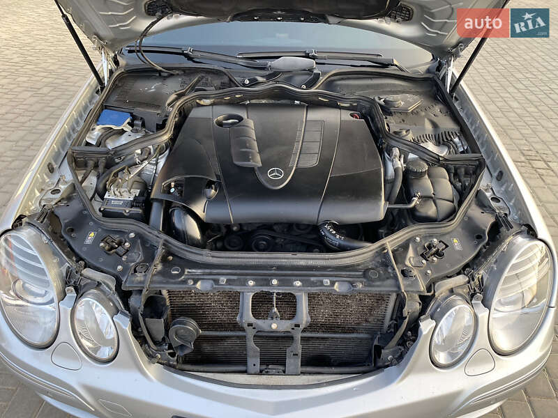 Седан Mercedes-Benz E-Class 2008 в Вільшанці