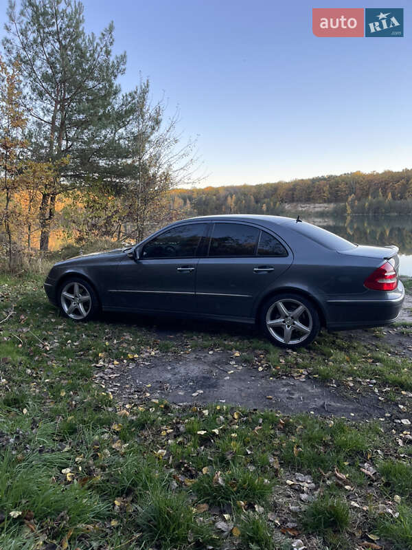 Седан Mercedes-Benz E-Class 2006 в Вінниці
