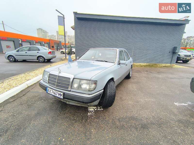 Седан Mercedes-Benz E-Class 1990 в Харкові фото 6 Седан Mercedes-Benz E-Class 1990 в Харкові