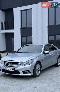 Седан Mercedes-Benz E-Class 2010 в Ковеле