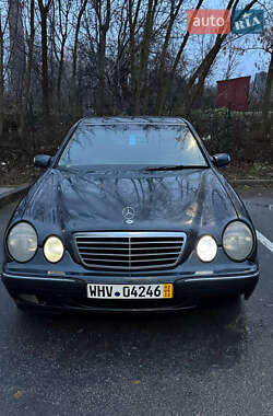 Седан Mercedes-Benz E-Class 1999 в Кам'янець-Подільському
