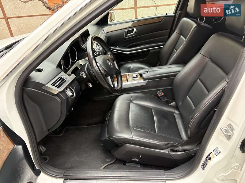Седан Mercedes-Benz E-Class 2014 в Одесі