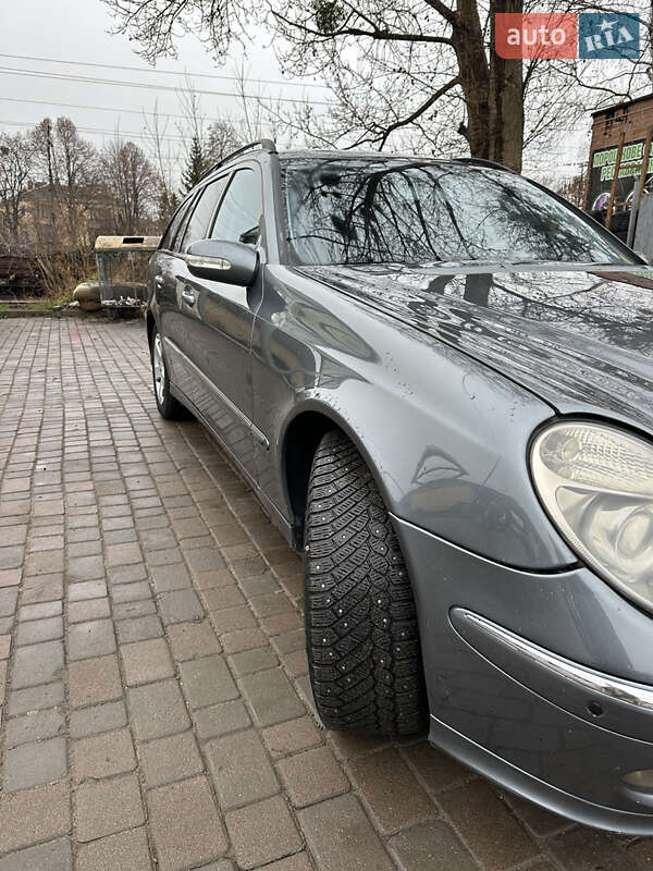 Універсал Mercedes-Benz E-Class 2004 в Львові