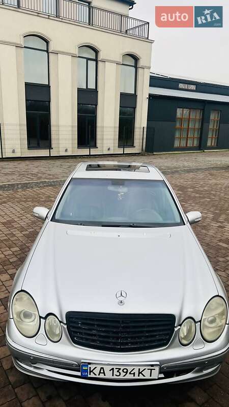 Седан Mercedes-Benz E-Class 2003 в Буську