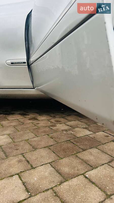 Седан Mercedes-Benz E-Class 2003 в Буську