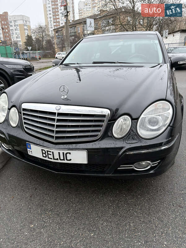 Седан Mercedes-Benz E-Class 2003 в Броварах