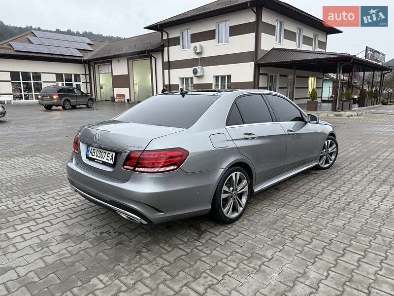 Седан Mercedes-Benz E-Class 2014 в Могилів-Подільському