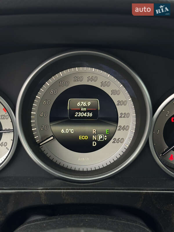 Седан Mercedes-Benz E-Class 2013 в Камне-Каширском