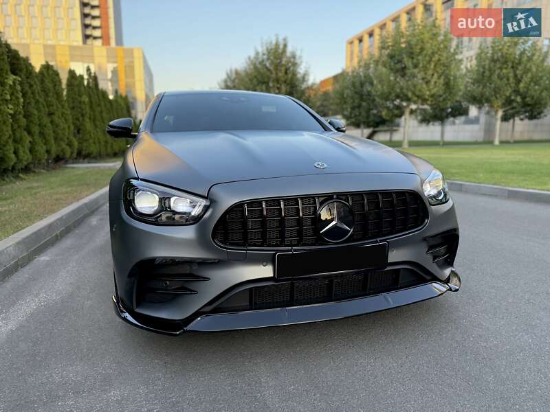 Седан Mercedes-Benz E-Class 2022 в Дніпрі