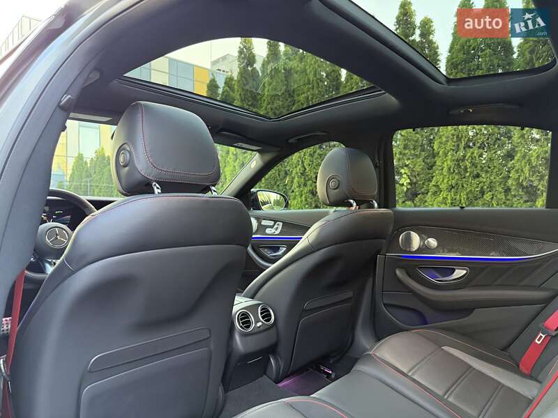 Седан Mercedes-Benz E-Class 2022 в Дніпрі