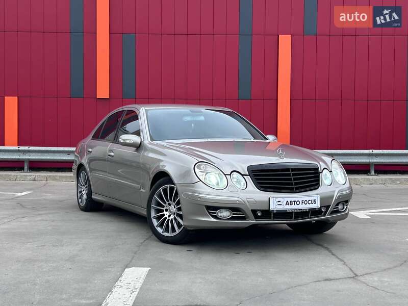 Mercedes-Benz E-Class 2003