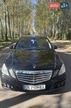 Седан Mercedes-Benz E-Class 2010 в Чернівцях