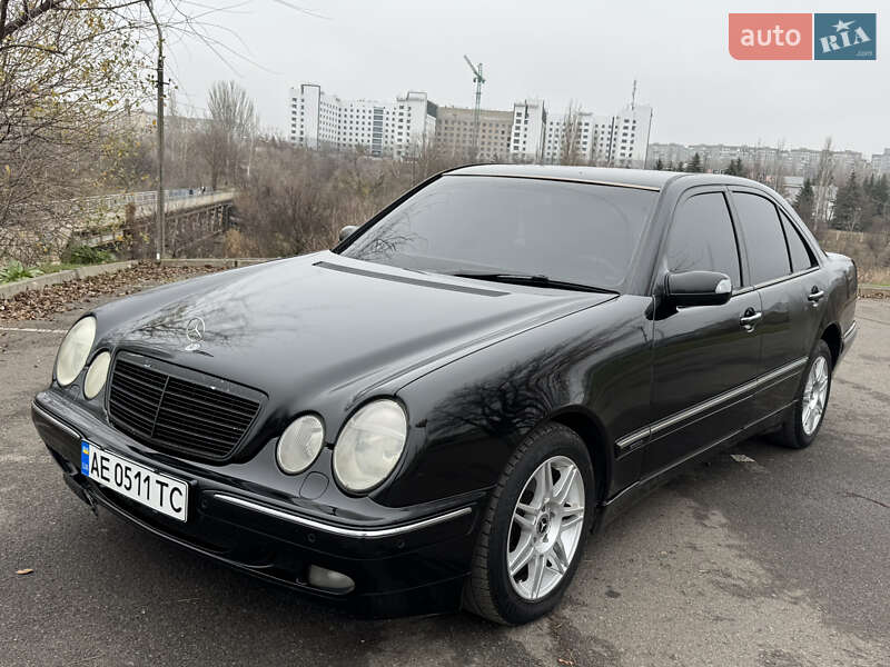 Mercedes-Benz E-Class 1996