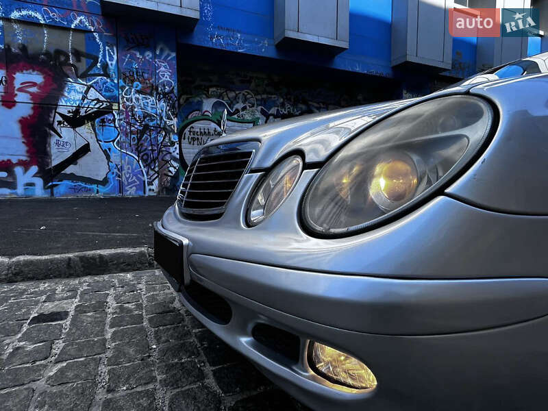 Седан Mercedes-Benz E-Class 2002 в Кривому Озері