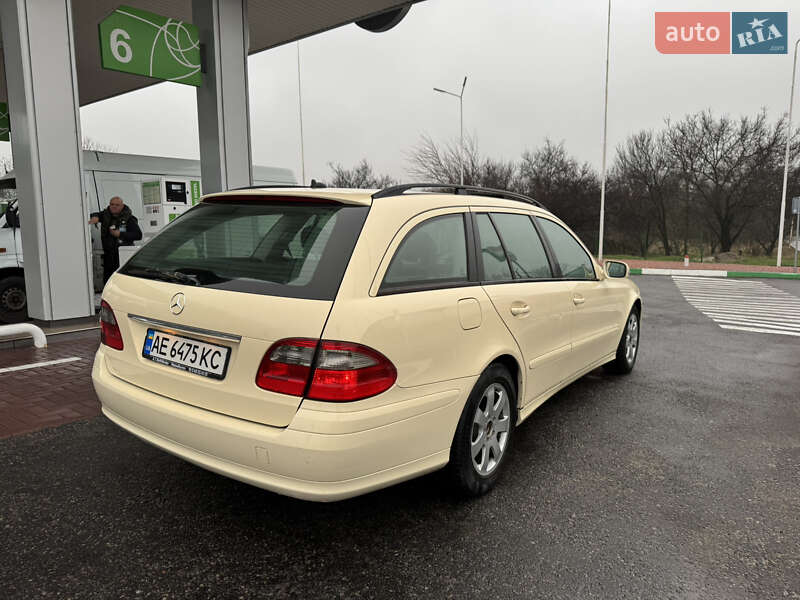 Універсал Mercedes-Benz E-Class 2008 в Кам'янському