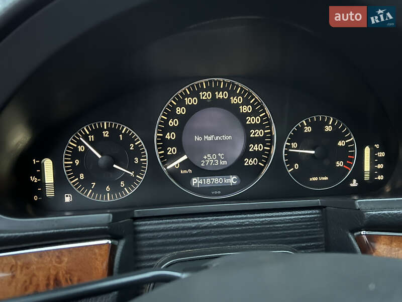 Седан Mercedes-Benz E-Class 2003 в Вінниці