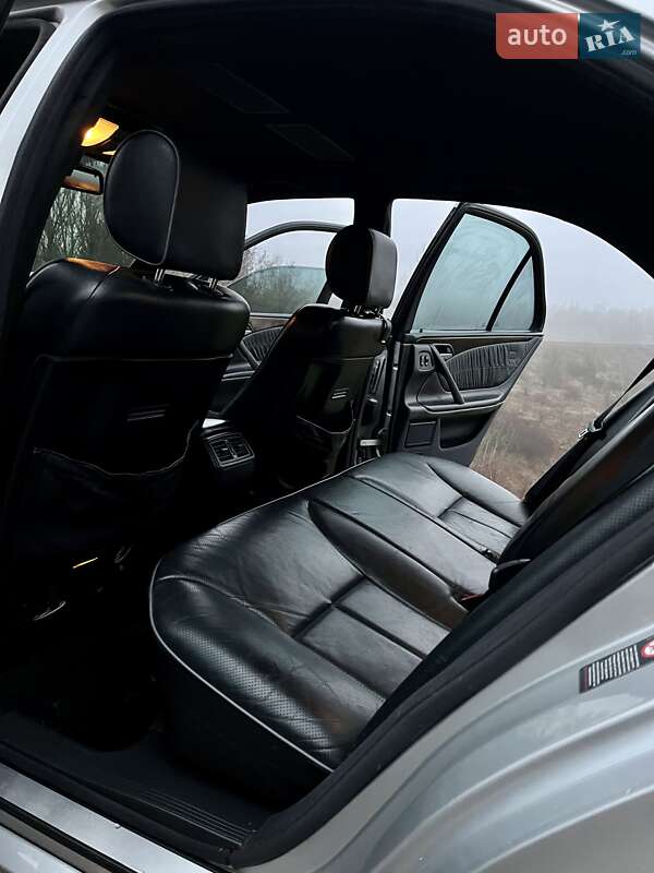 Седан Mercedes-Benz E-Class 2000 в Харькове фото 9 Седан Mercedes-Benz E-Class 2000 в Харькове