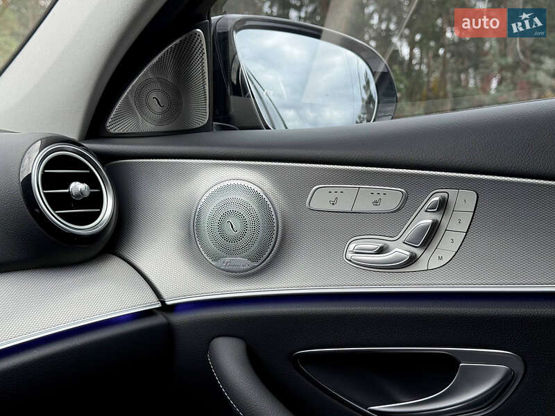 Седан Mercedes-Benz E-Class 2020 в Києві