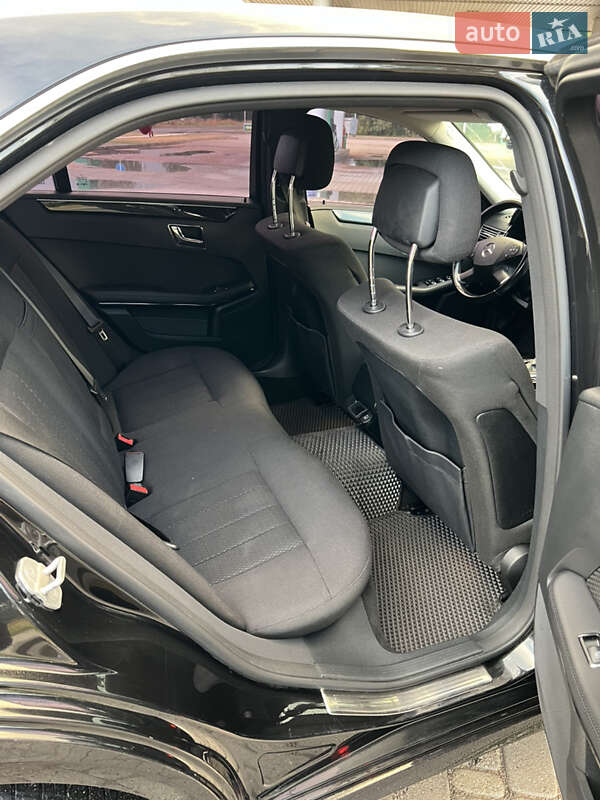 Седан Mercedes-Benz E-Class 2009 в Ковелі фото 27 Седан Mercedes-Benz E-Class 2009 в Ковелі