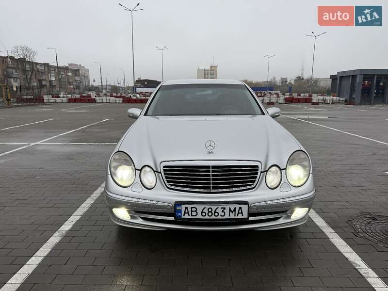 Mercedes-Benz E-Class 2005