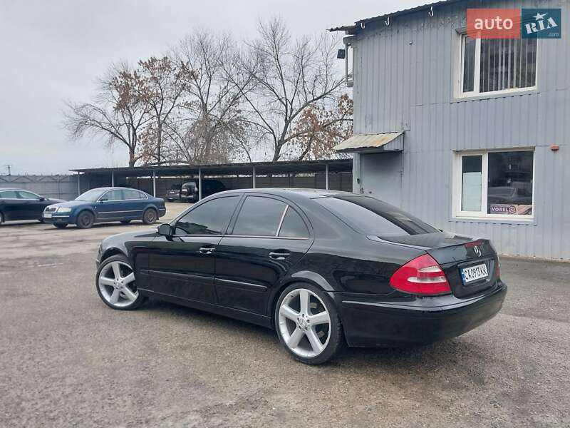 Седан Mercedes-Benz E-Class 2005 в Миколаєві фото 11 Седан Mercedes-Benz E-Class 2005 в Миколаєві