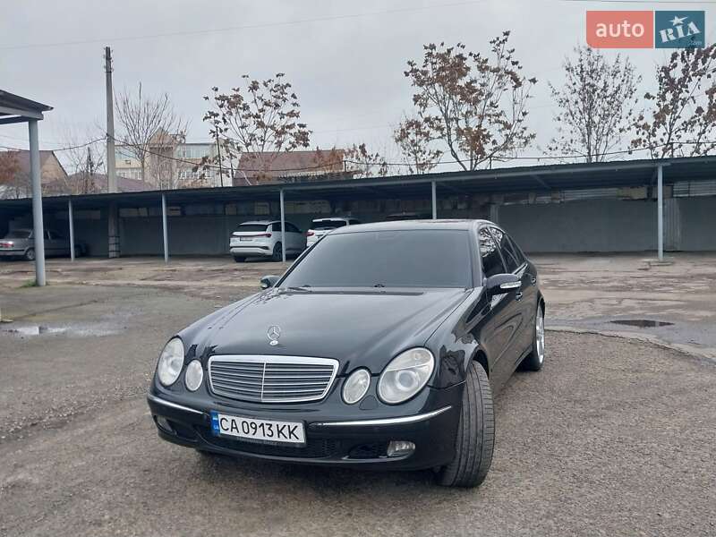 Седан Mercedes-Benz E-Class 2005 в Миколаєві фото 5 Седан Mercedes-Benz E-Class 2005 в Миколаєві
