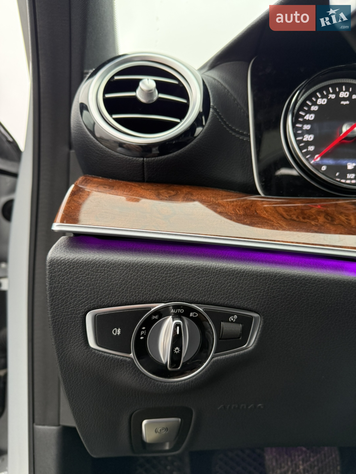 2016 Mercedes-Benz E-klasse - мініатюра 8
