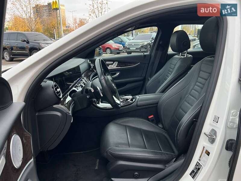 Седан Mercedes-Benz E-Class 2016 в Киеве фото 11 Седан Mercedes-Benz E-Class 2016 в Киеве