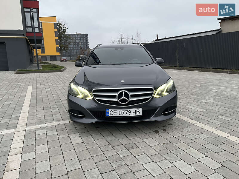 Седан Mercedes-Benz E-Class 2015 в Івано-Франківську