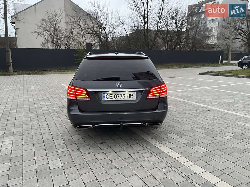Седан Mercedes-Benz E-Class 2015 в Івано-Франківську